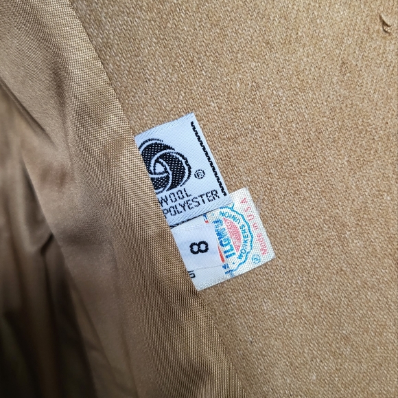 Vintage Jacket - Picture 6 of 6